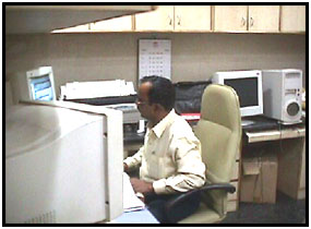 LOGISTICS & CUSTOMER SUPPORT